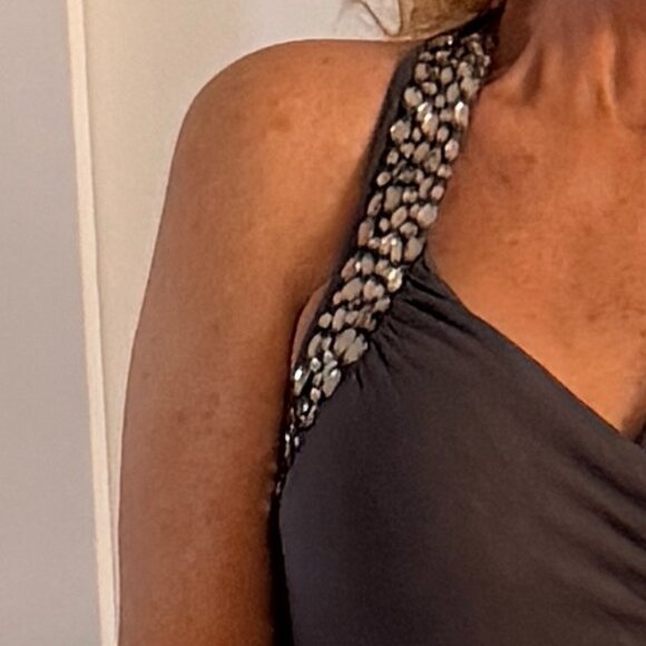 Vintage Cache Grey Top w/ Stones Sz. S (M) Sleeveless Figure Flattering - Picture 7 of 16